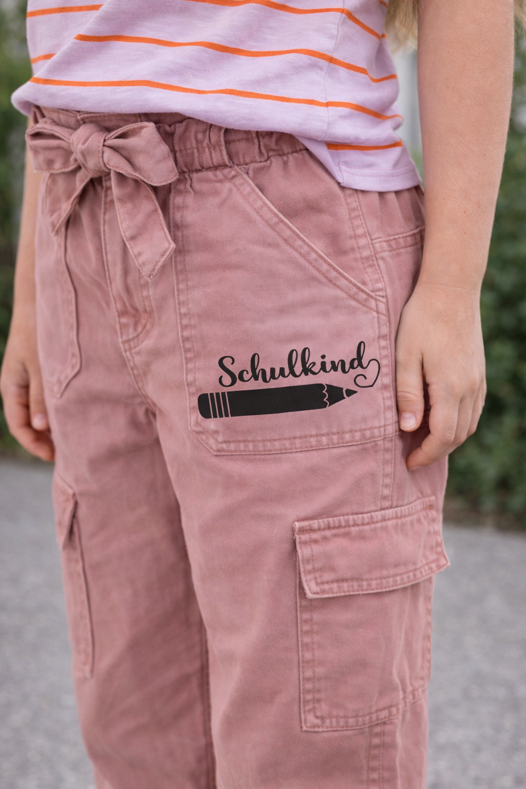 Bügelbild Schulkind mit Stift